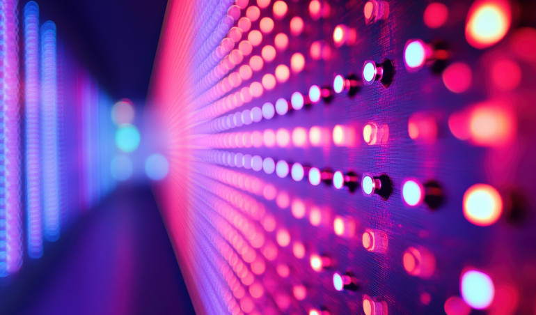 Ekscytacje Maxa. Migające diody LED i śliniący się inżynierowie (19)