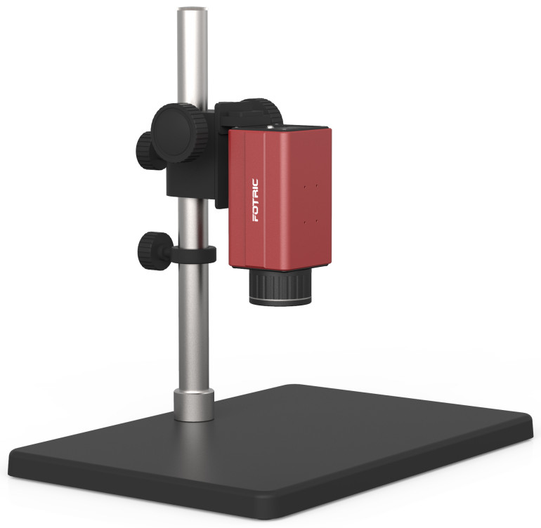 Fotografia 2. Kamera z serii 220Link zamontowana na dedykowanym statywie