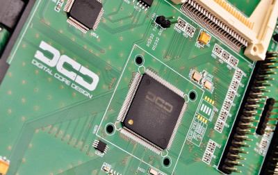 D32PRO - skalowalny procesor 32-bitowy