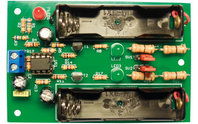 Ładowarka akumulatorków NiCd i NiMH