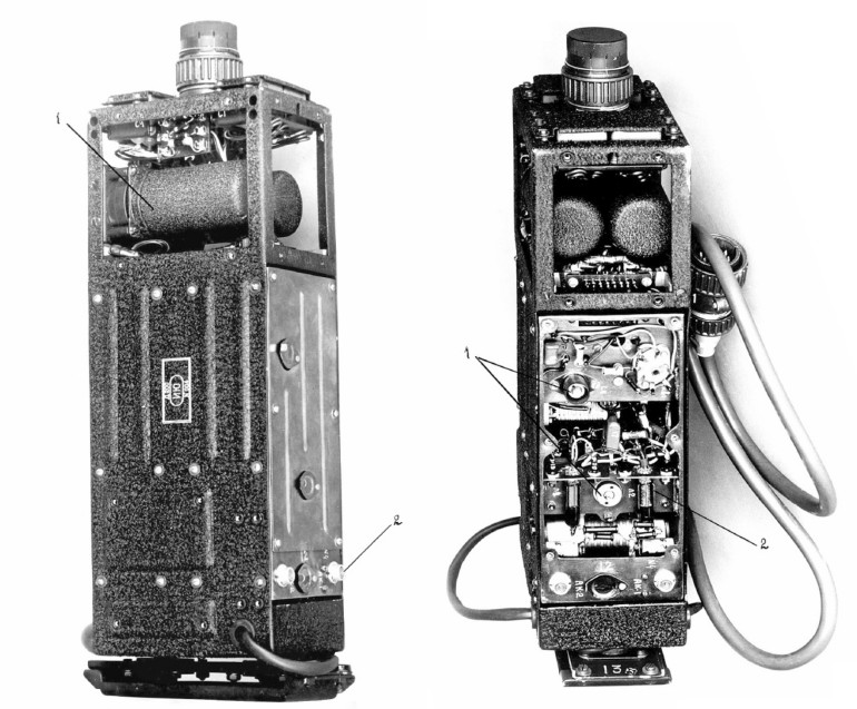 Zdjęcia 5 i 6. Nadajnik D-200, który leciał w Sputniku-1, pokazany z dwóch różnych ujęć. Na górze widać dwie duże puszki przekaźników, na których opiera się konstrukcja Manipulatora. Układy nadajnika znajdują się niżej