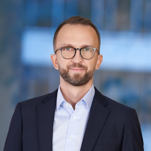 Pan Maciej Pilipczuk - prezes firmy Emitel