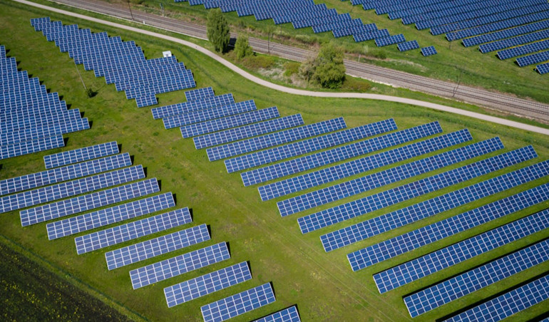 Jaki system zarządzania energią na farmie fotowoltaicznej? O SCADA, VPP i więcej