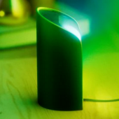 Lampa telewizorowa Hue Play, która podświetla ściany