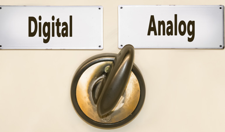 Konwersja cyfrowo-analogowa w technice audio (2)