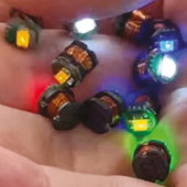 Ekscytacje Maxa. Migające diody LED i śliniący się inżynierowie (24)