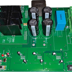 Wzmacniacz monofoniczny klasy D o mocy 1 kW+, część 1