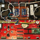 Ekscytacje Maxa. Migające diody LED i śliniący się inżynierowie (25)