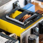 Proste sposoby na napięcie ujemne