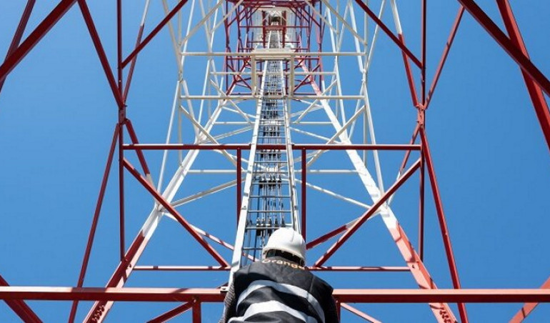 Kolejne inwestycje Orange w sieć komórkową