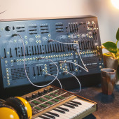 Syntezatory dźwięku (2). Wczesne syntezatory i instrumenty elektroniczne