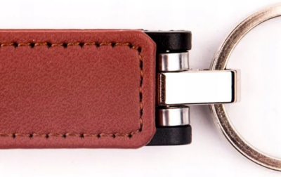 Skórzano-metalowy pendrive DS-0607 od MemoRabbit