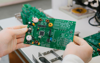 Błyskawiczna walidacja projektu PCB - przepis na zgodność z regułami DFM