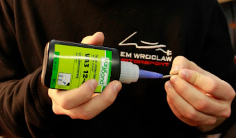 Kiedy klej decyduje o wynikach