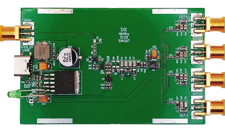 Wzmacniacz dystrybucyjny do warsztatowego generatora OCXO
