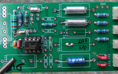 Uniwersalna płytka z pojedynczym wzmacniaczem operacyjnym, zoptymalizowana do zastosowań w układach akustycznych, część 2