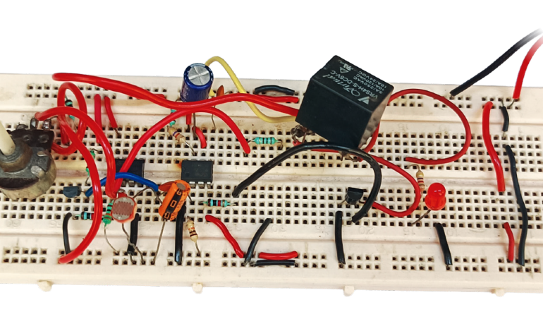 Oświetlenie zewnętrzne – zmierzchowe lub czasowe