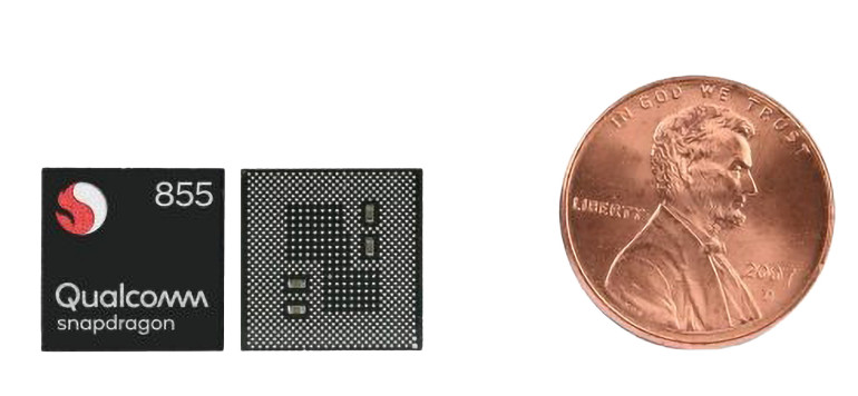 Fotografia 4. Miniaturowy układ SoC Qualcomm Snapdragon 855, który zapewnia wydajność nawet do 100 TOPS