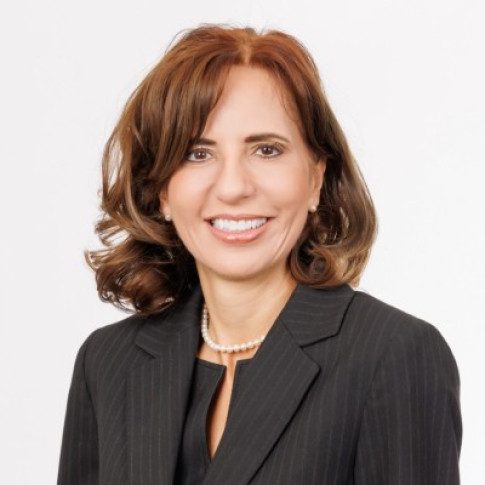 Pani Rebeca Obregon - prezes firmy Farnell