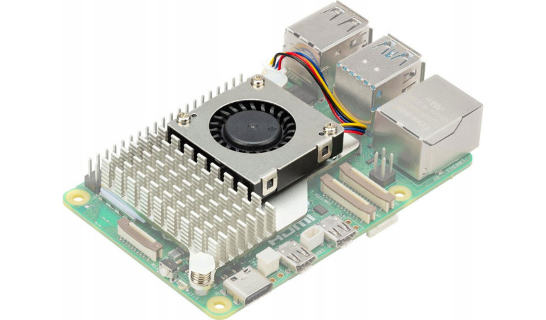 Raspberry Pi jako domowy serwer, centrum automatyki i komputer edukacyjny – jak dobrać płytkę oraz akcesoria?